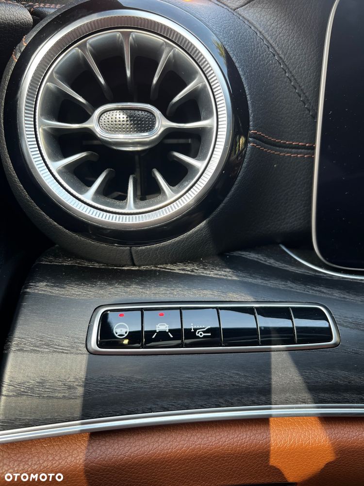 Mercedes-Benz Klasa E 300 9G-TRONIC - 23