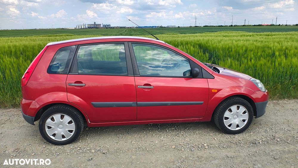 Ford Fiesta 1.25i Comfort - 7