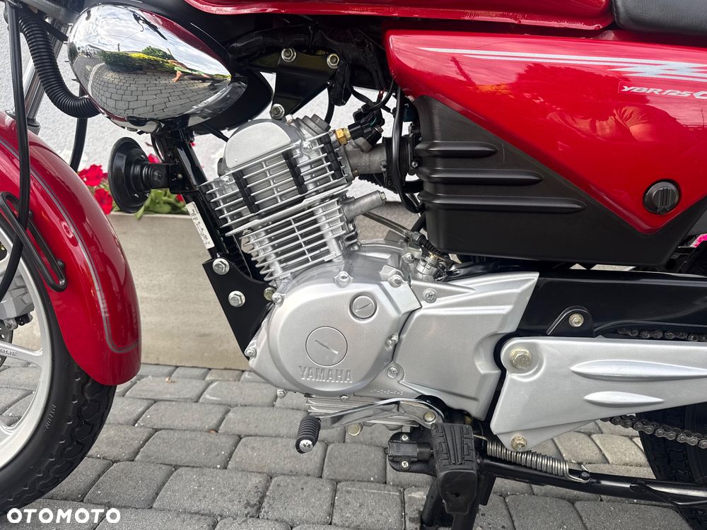 Yamaha YBR - 24