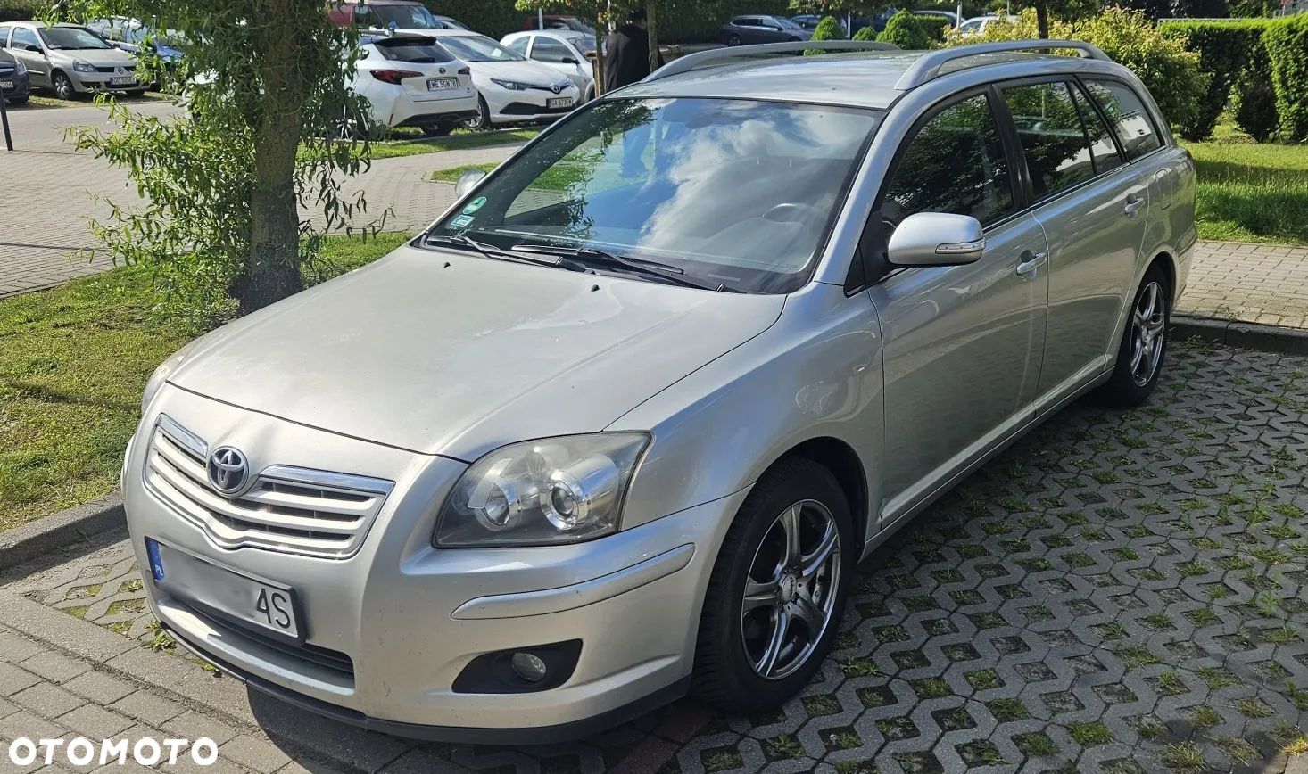 Toyota Avensis 2.0 D-4D Sol - 1