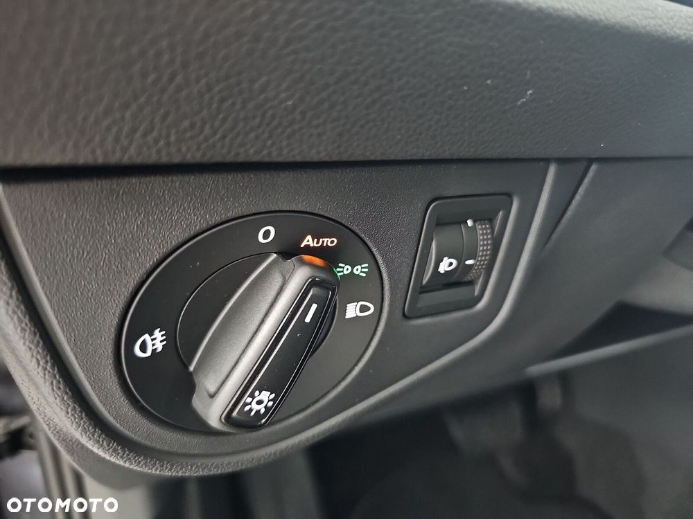 Volkswagen Polo - 37