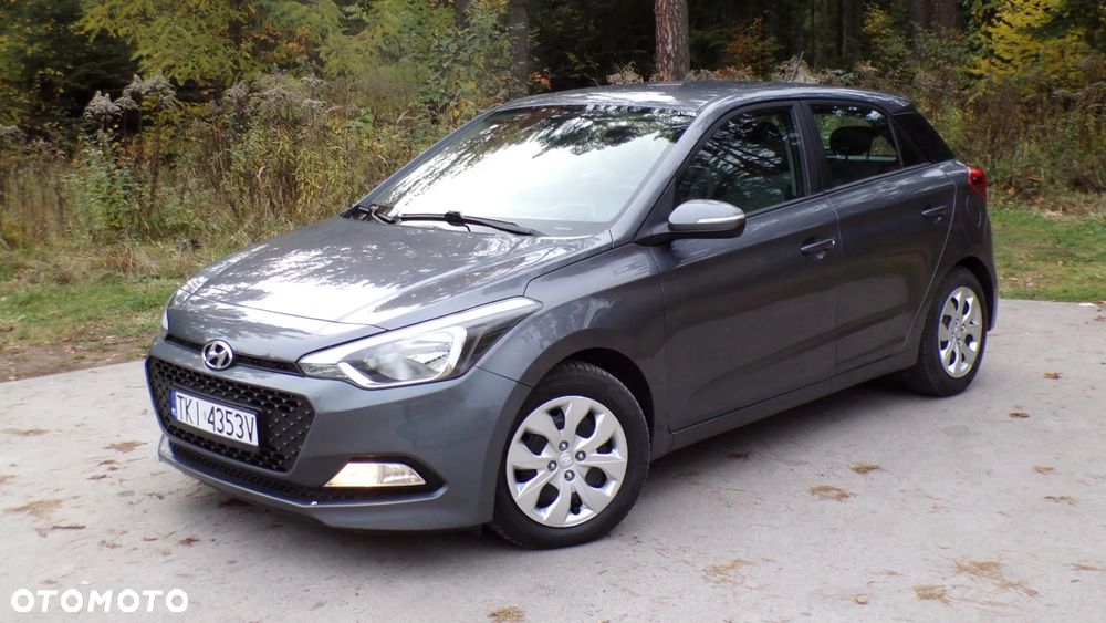 Hyundai i20 - 10