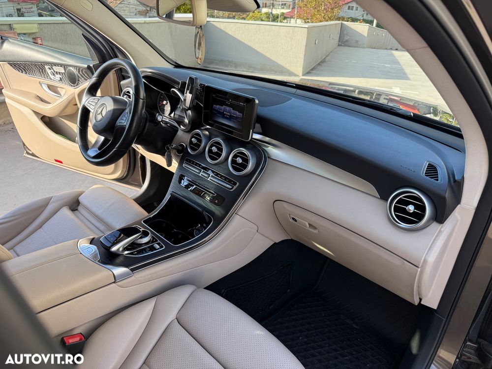 Mercedes-Benz GLC 250 d 4MATIC - 10