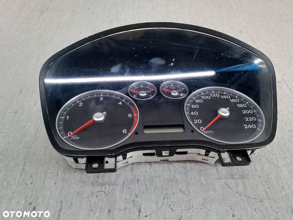 LICZNIK FORD FOCUS II 4M5T-10040 1.6 TDCI - 1