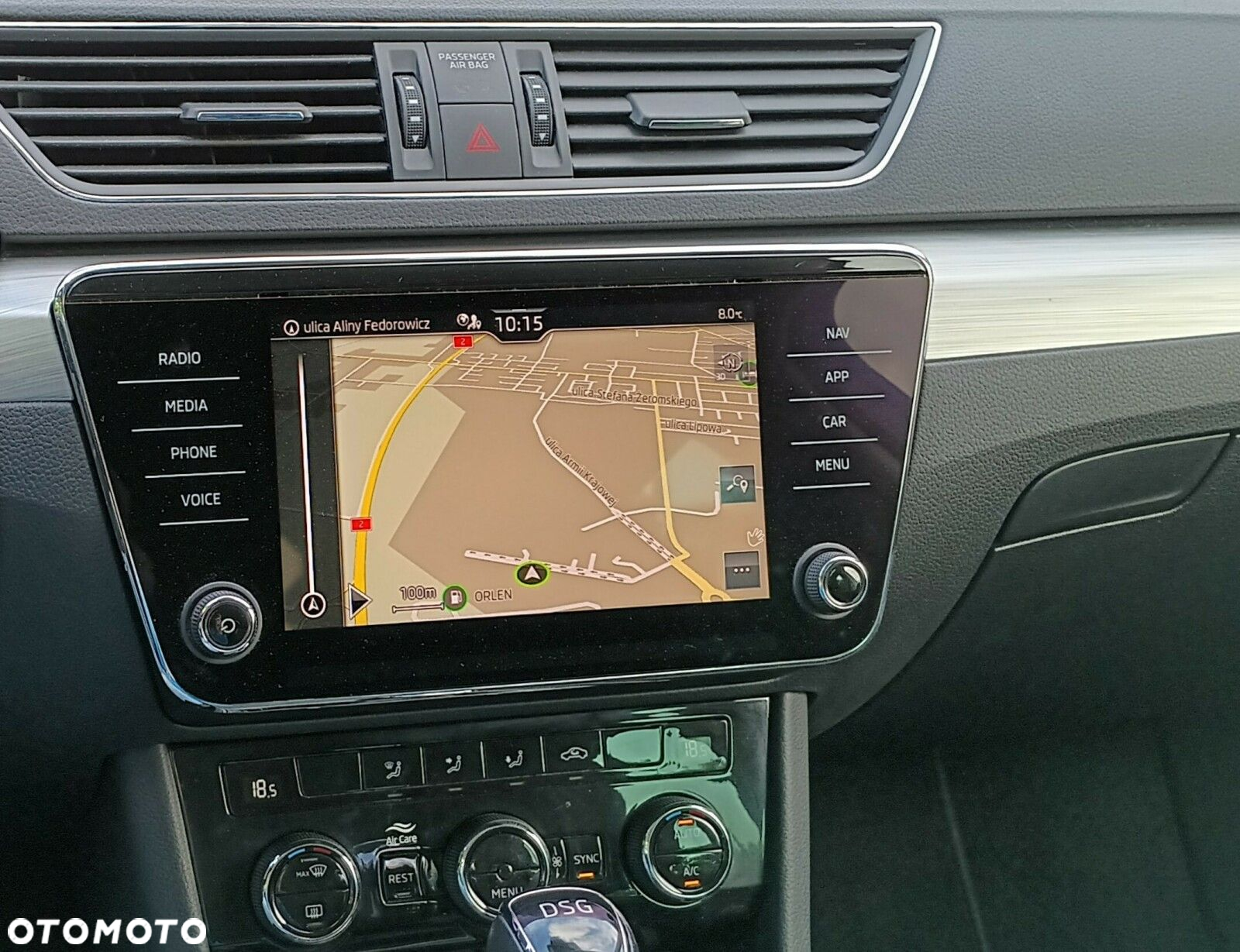 Skoda Superb 2.0 TDI SCR Ambition DSG - 28