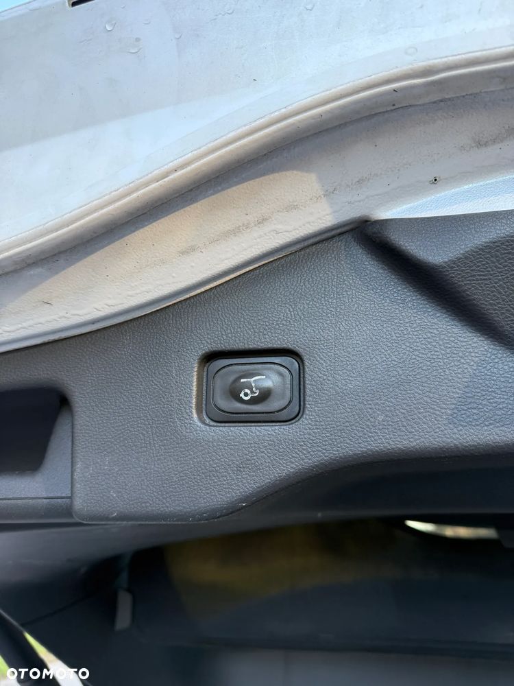 Ford Mondeo 2.0 EcoBlue ST-Line - 16