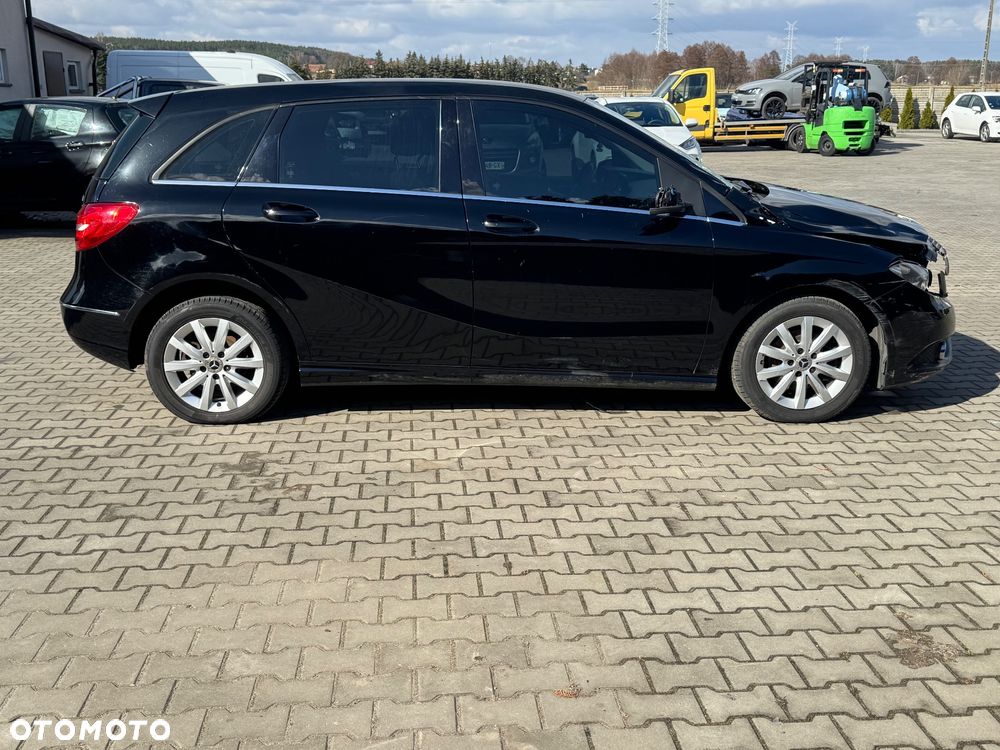 Mercedes-Benz Klasa B 200 CDI - 13