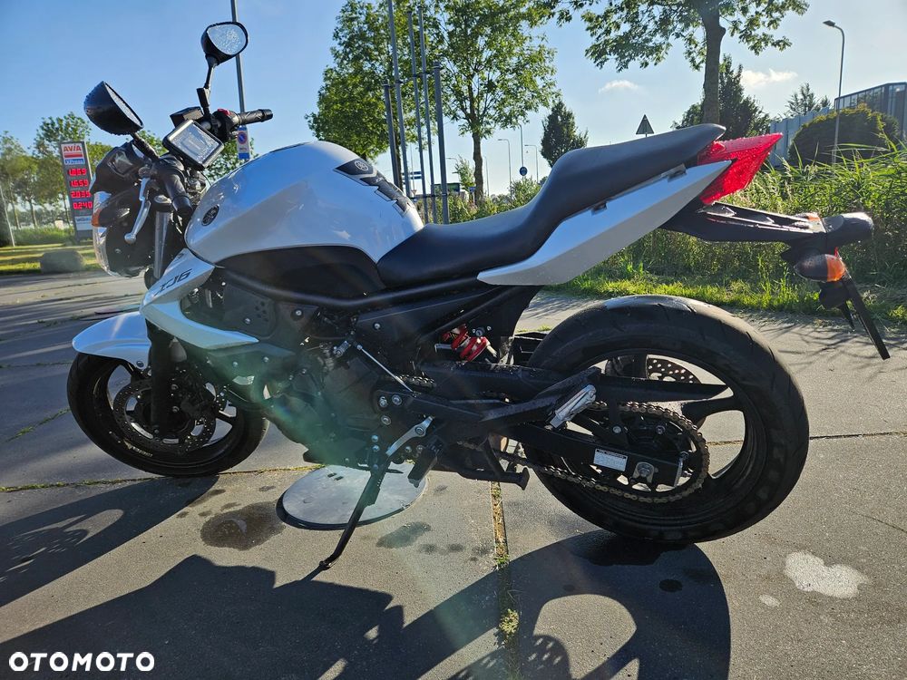 Yamaha XJ - 4