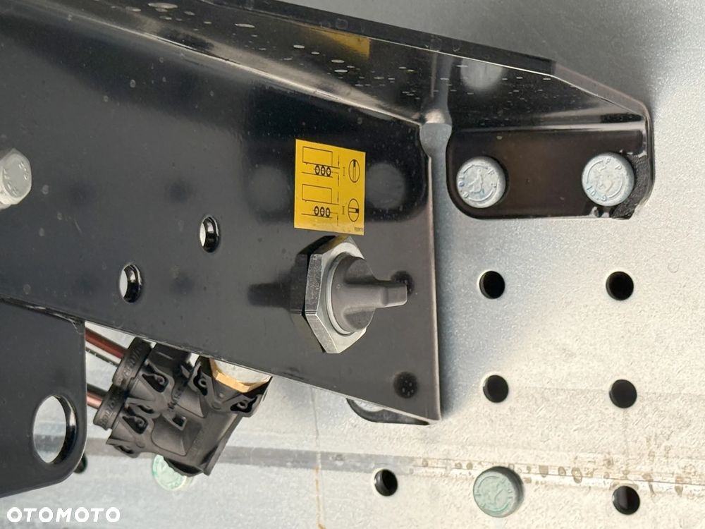 Schmitz Cargobull MEGA VARIOS + BDE - 37