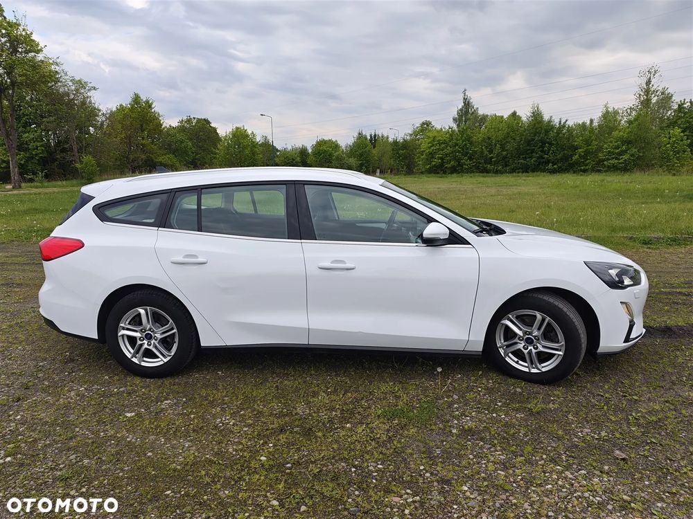 Ford Focus 1.5 EcoBlue Start-Stopp-System COOL&CONNECT - 11