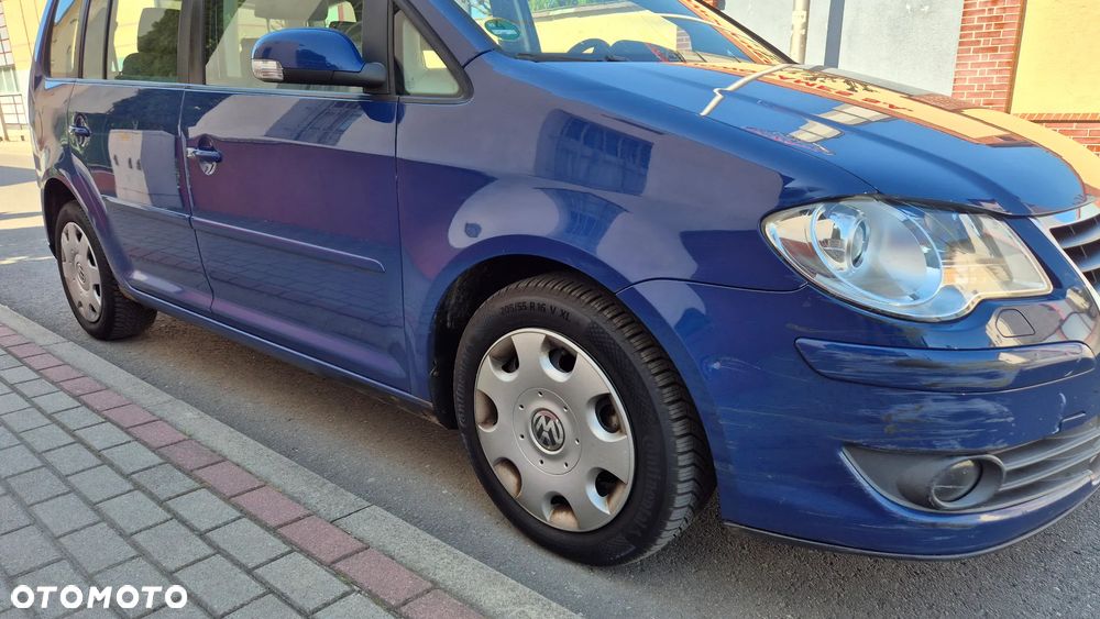 Volkswagen Touran 2.0 TDI DPF Trendline - 15