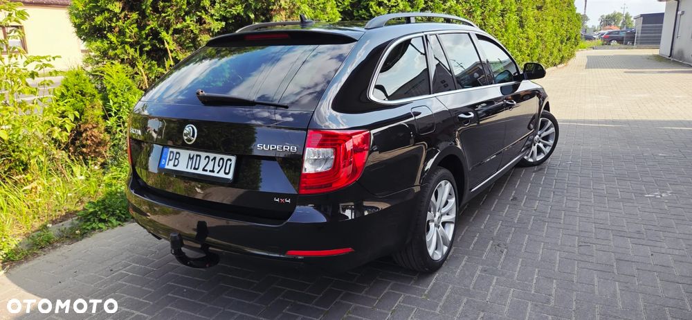 Skoda Superb 2.0 TDI 4x4 Elegance DSG - 14
