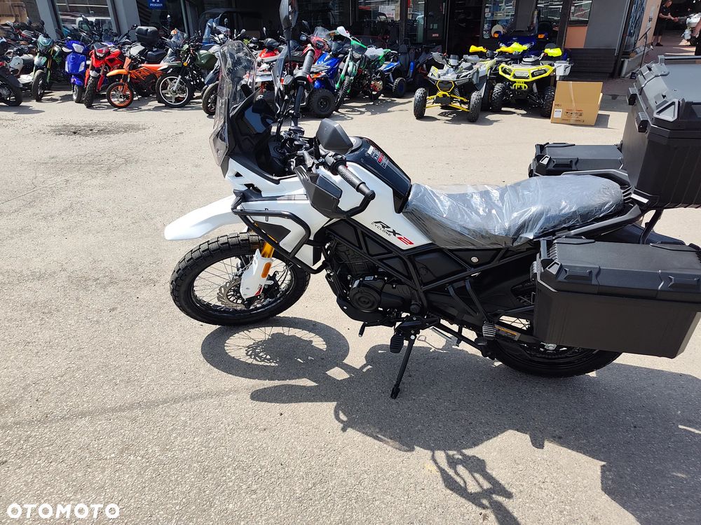 Junak RX One - 8