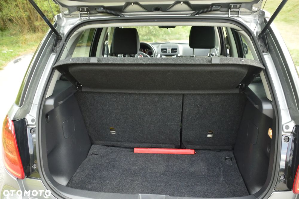 Fiat Sedici 1.6 16V 4x4 Lounge - 27