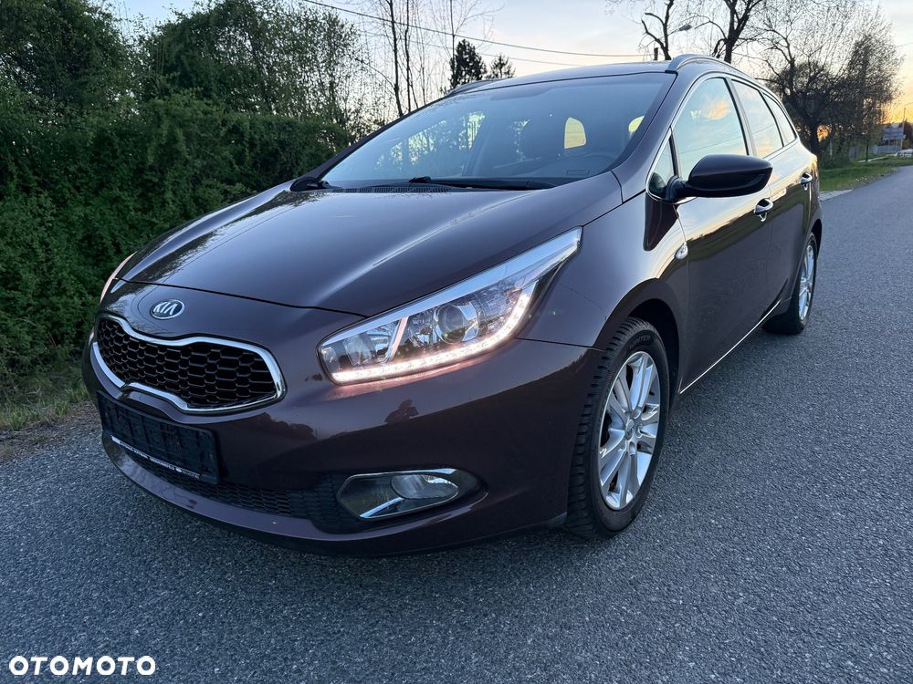 Kia Ceed 1.6 GDI Platinum Edition - 3