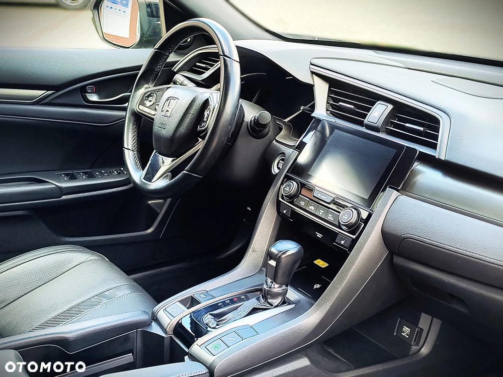 Honda Civic 1.5 T Prestige (Navi) - 12