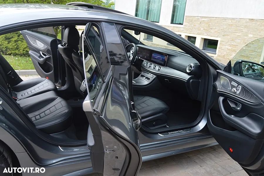 Mercedes-Benz CLS 350 d 4MATIC 9G-TRONIC AMG Line - 4