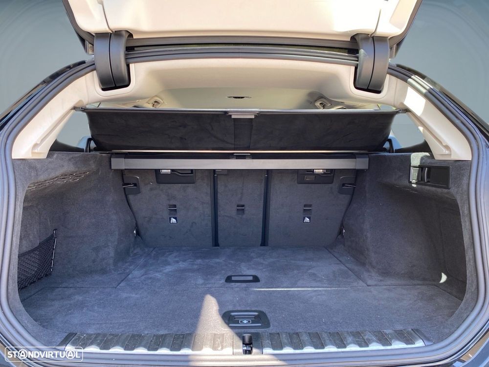 BMW 320 d Touring Auto - 19