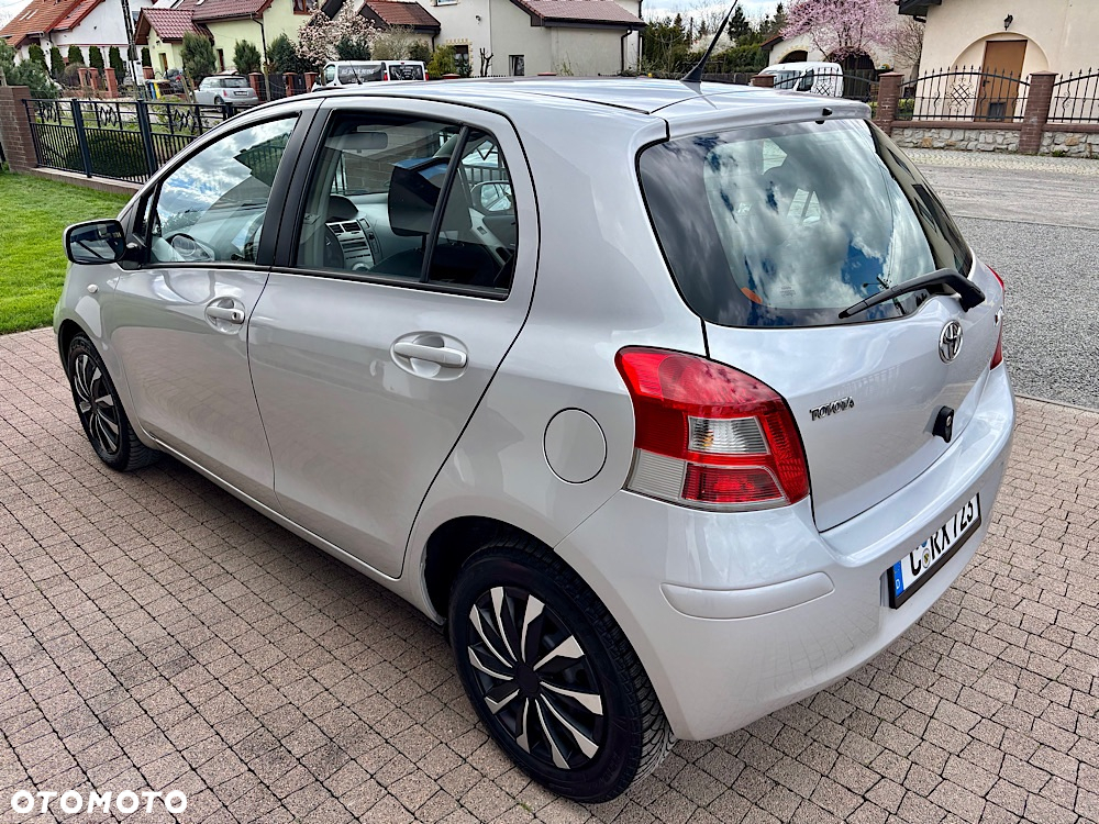 Toyota Yaris 1.33 Prestige - 20
