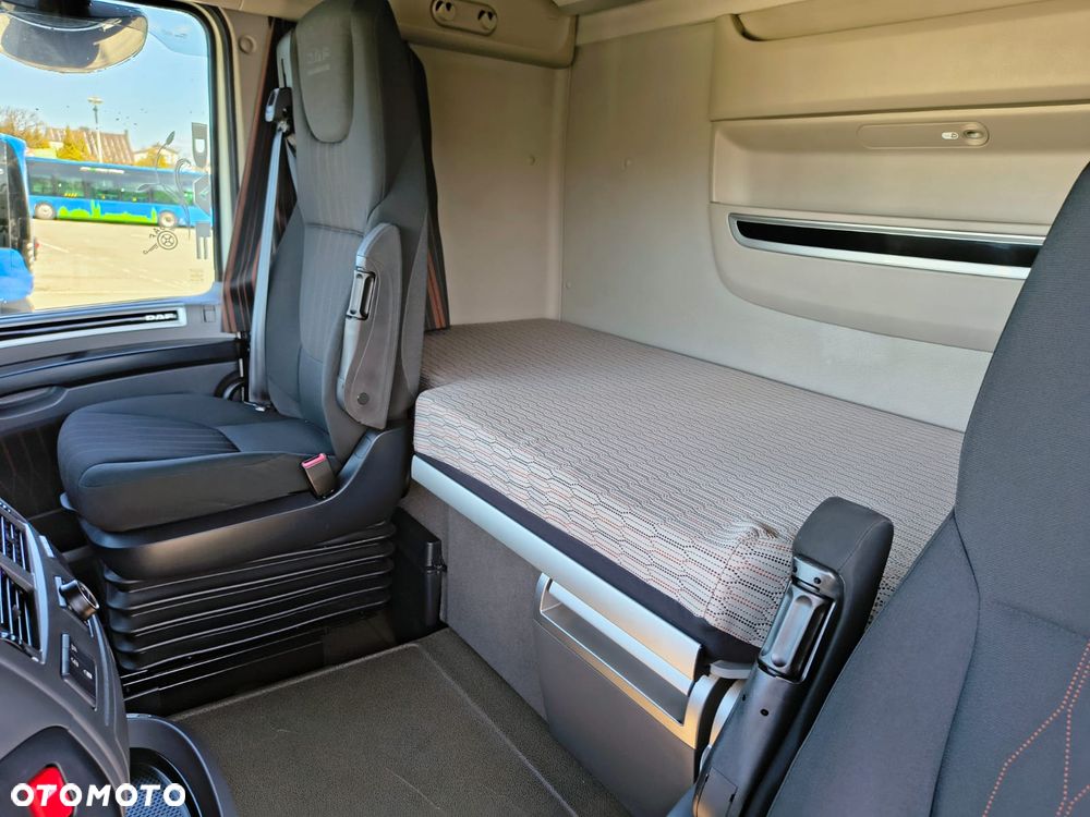 DAF XF 480 FT / STANDARD / AUTOMAT / SUPER SPACE CAB / - 24