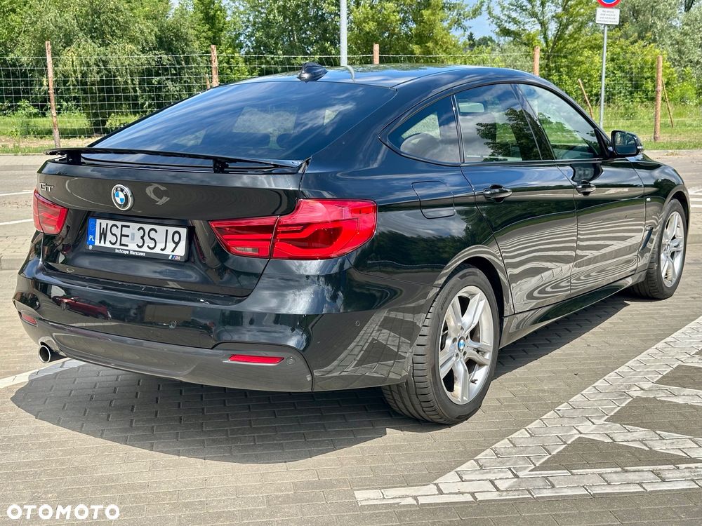 BMW Seria 3 318d M Sport - 5