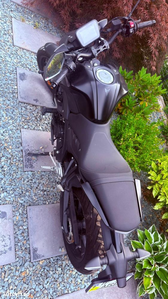 Yamaha MT-125 - 2