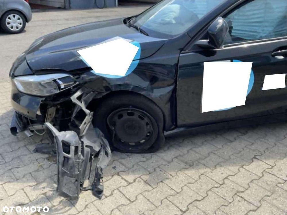 BMW Seria 1 116i - 4