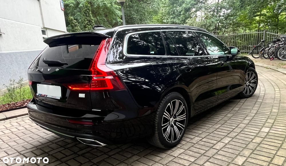 Volvo V60 T6 AWD Plug-In Hybrid Inscription Expression - 14