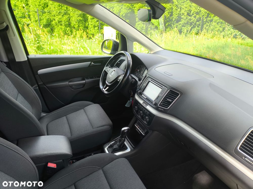 Volkswagen Sharan 2.0 TDI BMT Trendline DSG - 8