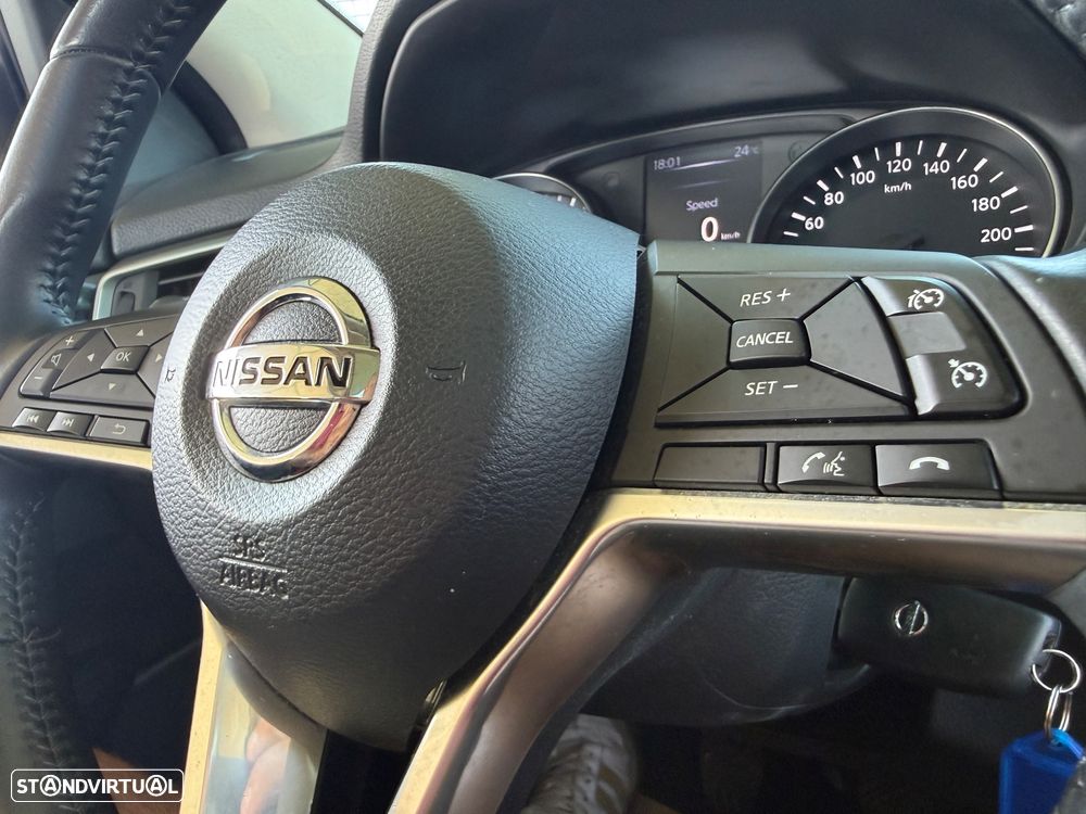 Nissan Qashqai 1.5 dCi N-Connecta Business - 33