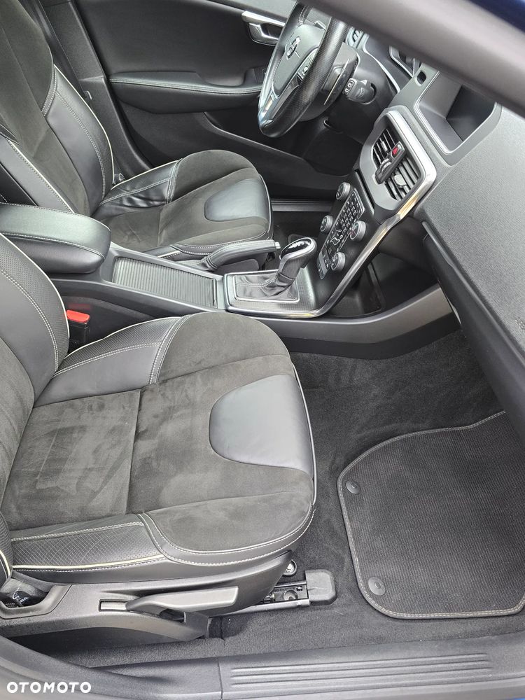 Volvo V40 - 14