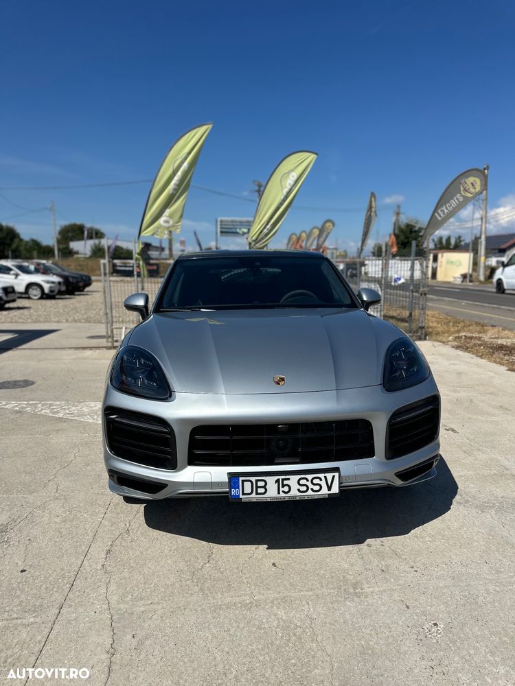 Porsche Cayenne Coupe S - 2