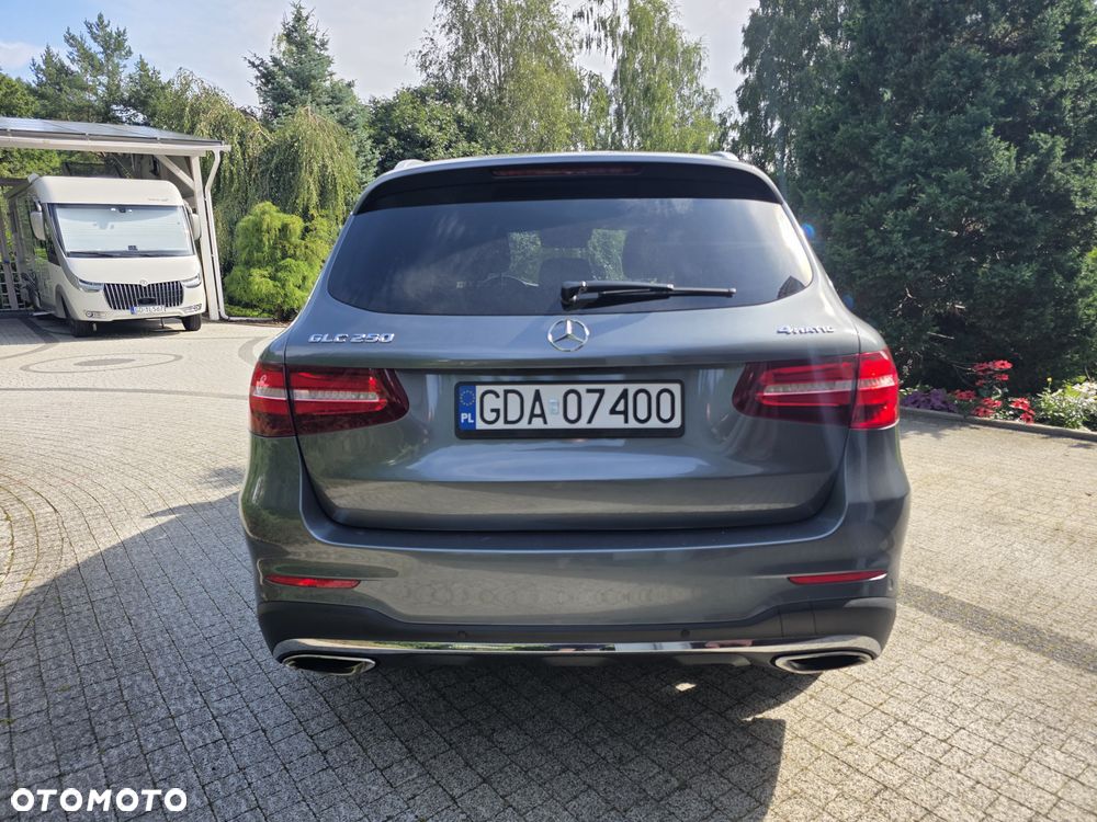 Mercedes-Benz GLC - 5