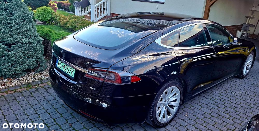 Tesla Model S 2018 photo 3