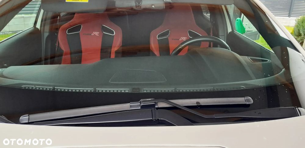 Honda Civic 2.0 T Type-R - 12