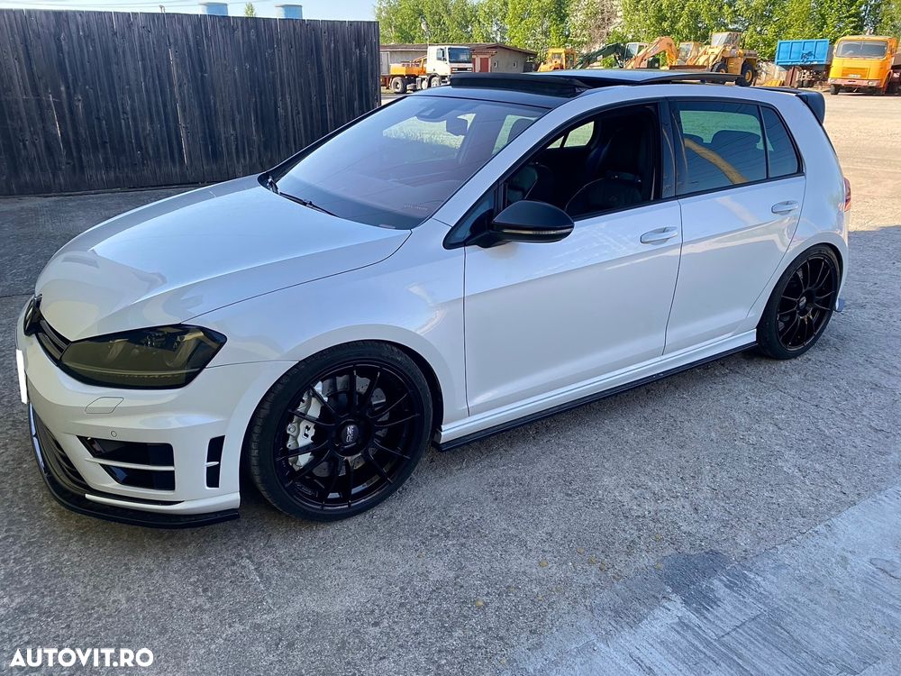 Volkswagen Golf - 13