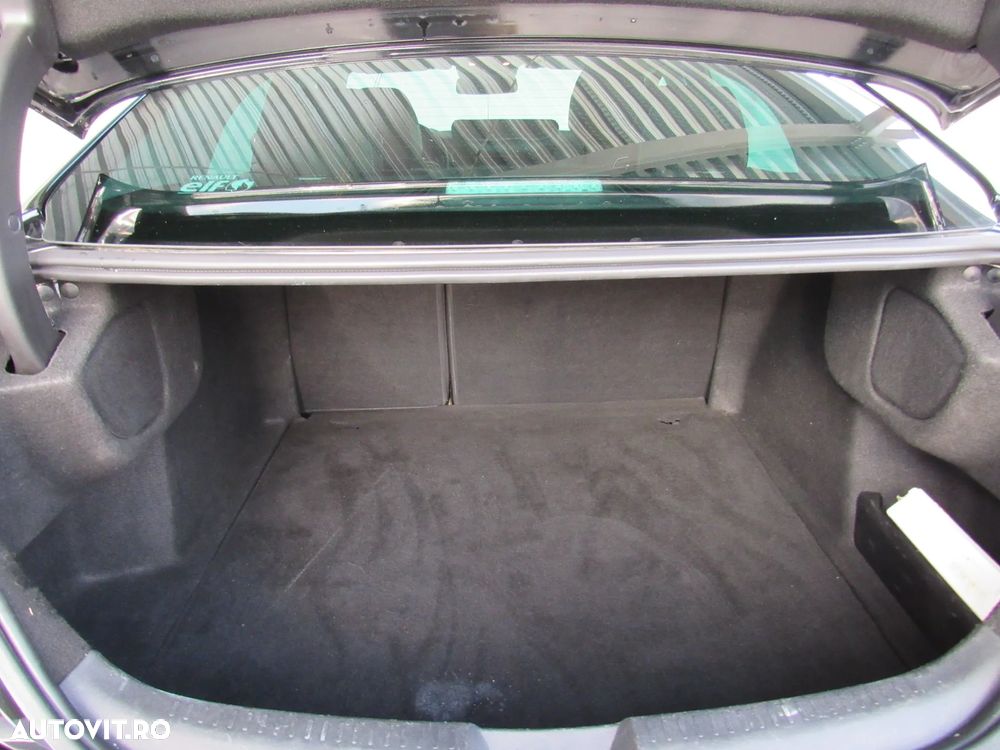 Renault Megane Energy dCi Intens - 9