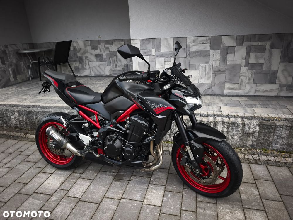 Kawasaki Z 900 - 21