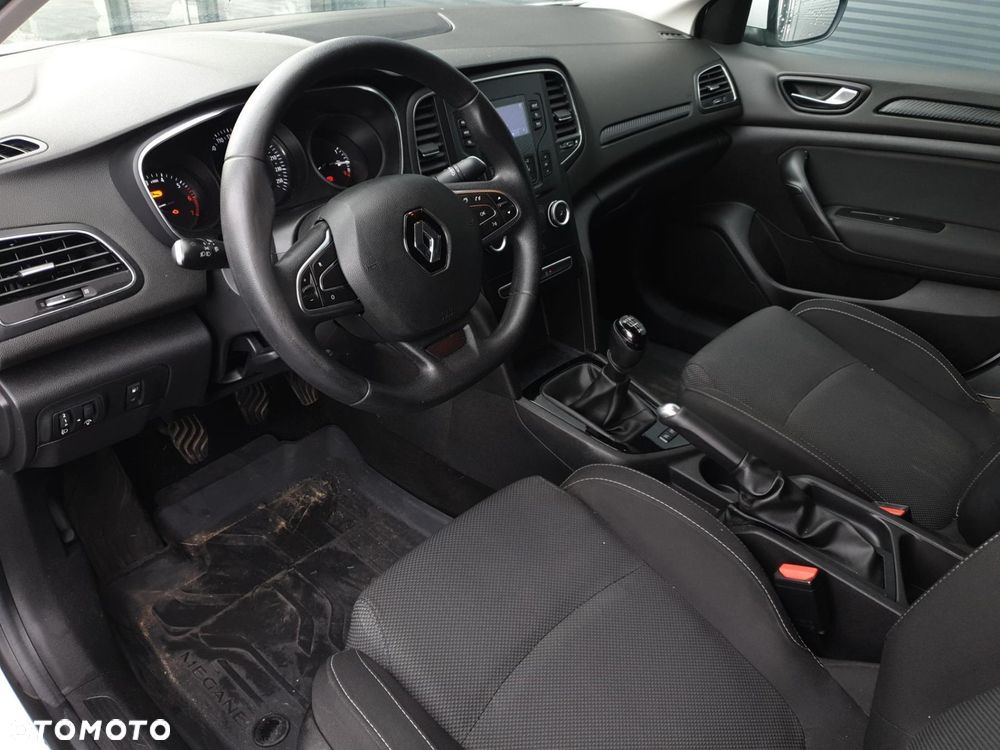 Renault Megane 1.3 TCe FAP Life - 9