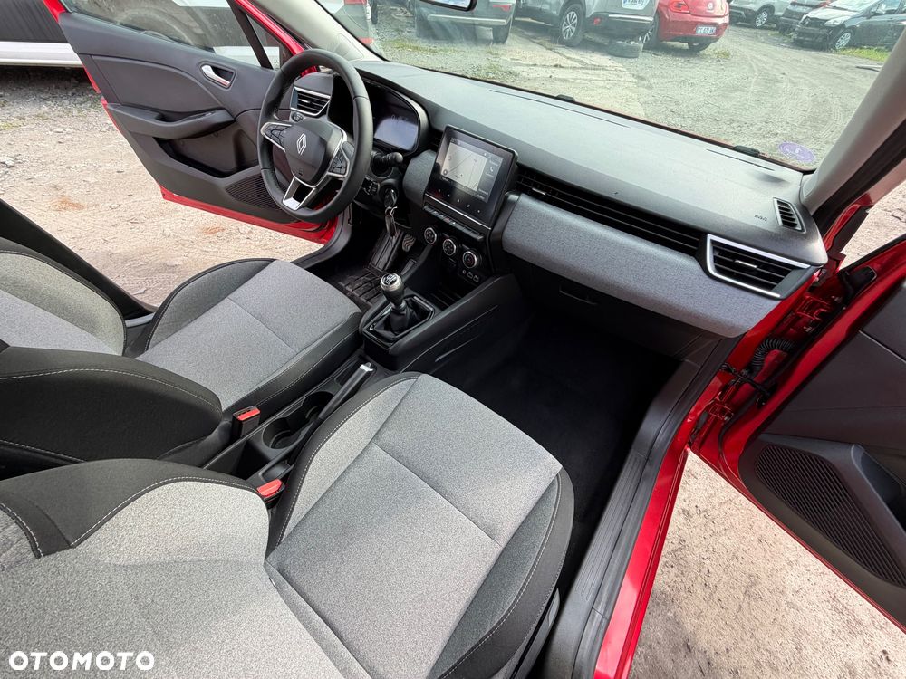 Renault Clio - 7