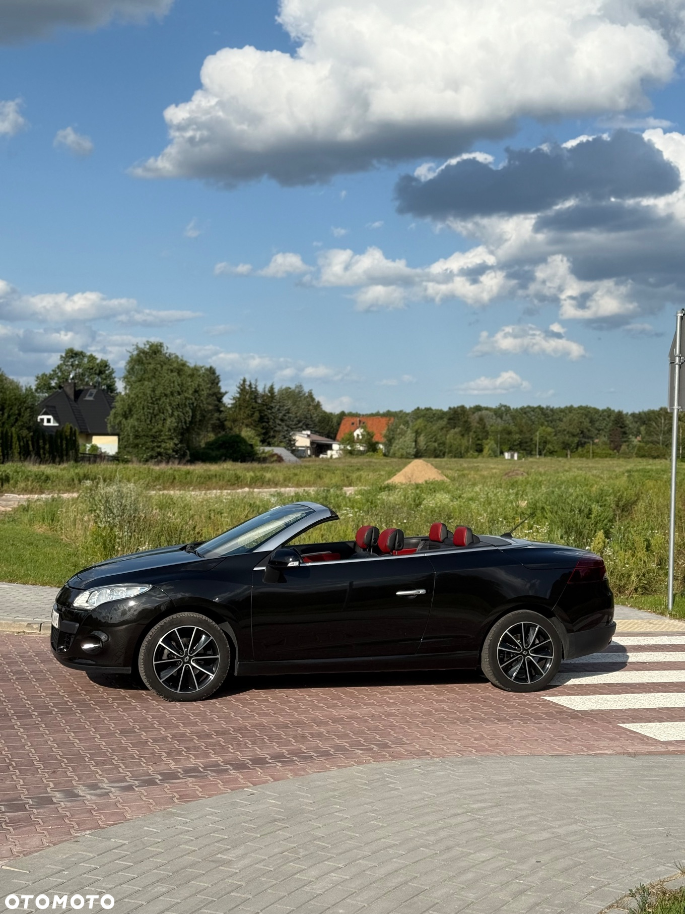 Renault Megane 2.0 140 CVT Coupe-Cabriolet Luxe - 2