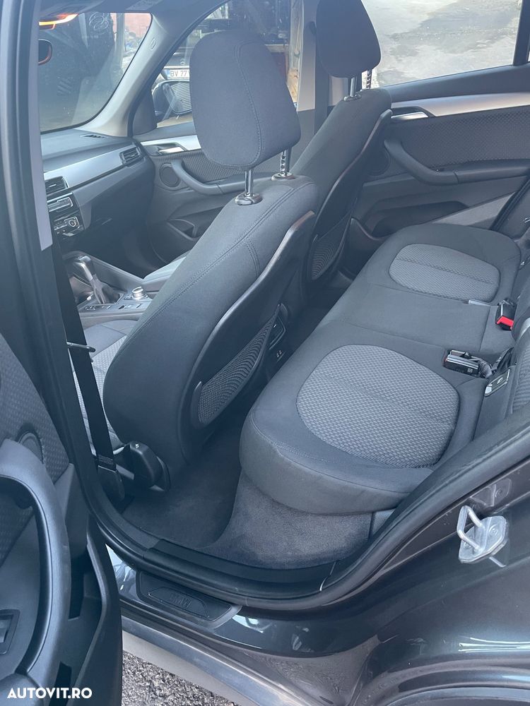 BMW X1 xDrive25e Advantage - 11