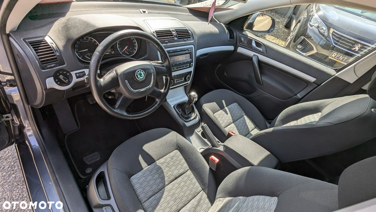 Skoda Octavia - 11