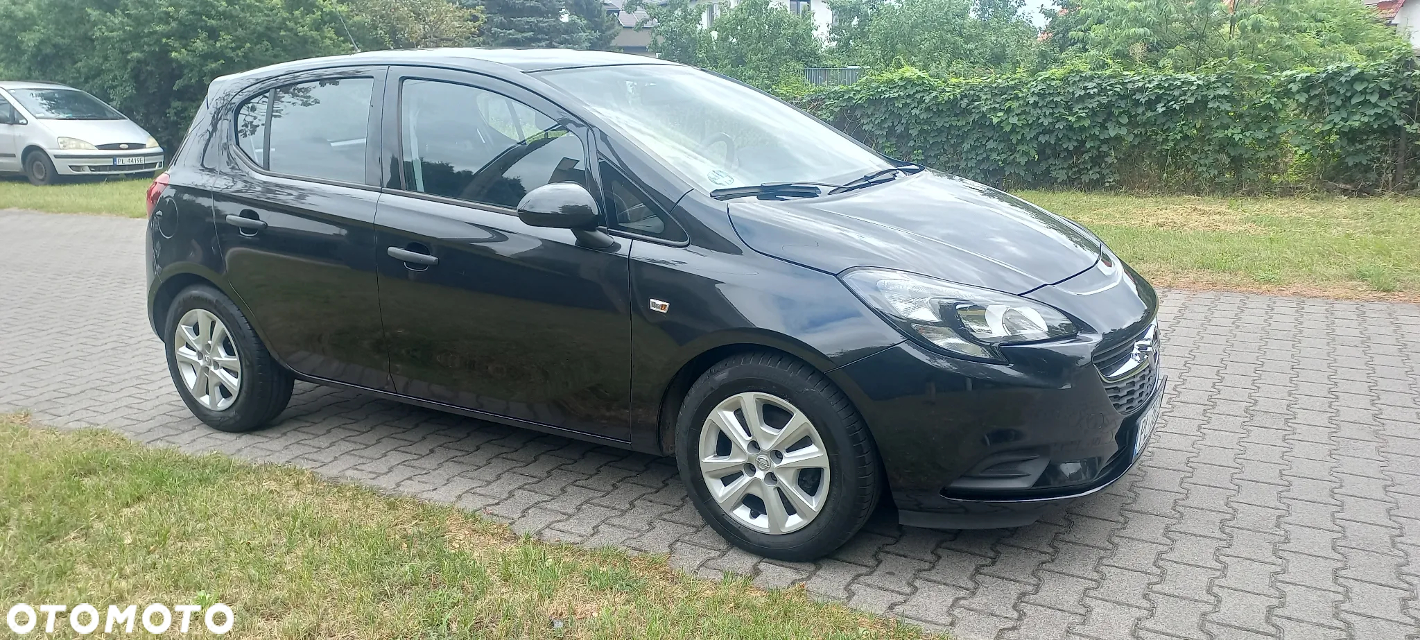 Opel Corsa 1.4 Cosmo - 4