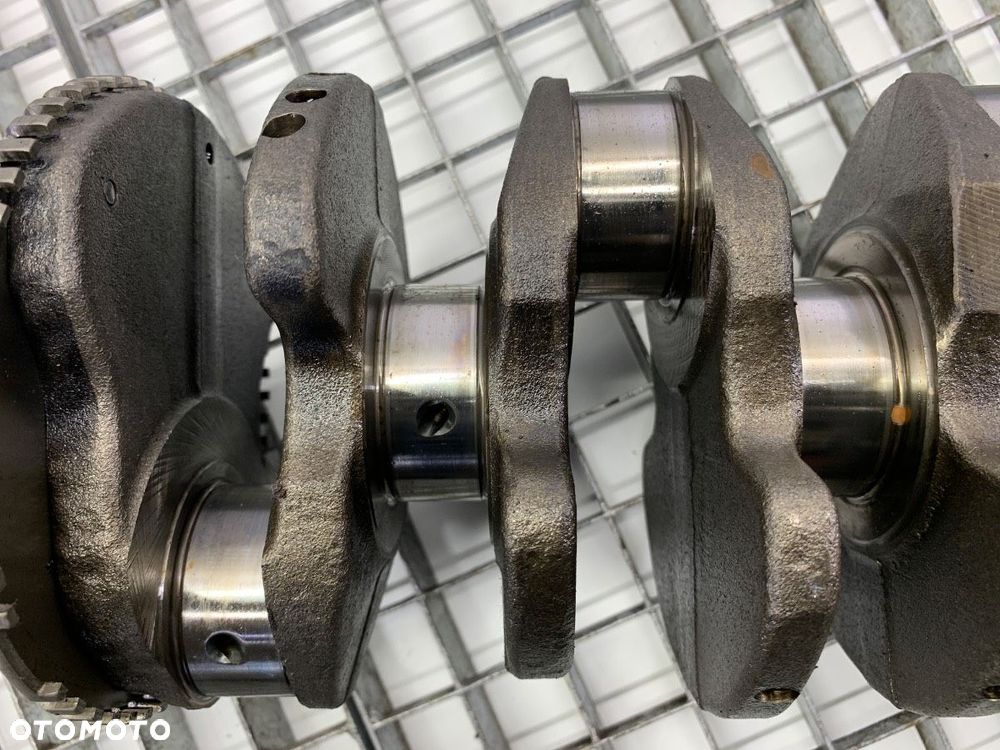 WAŁ KORBOWY  SKODA SUPERB I (3U4) 2001 - 2008 1.9 TDI 96 kW [130 KM] olej napędowy 2001 - 2008 - 4