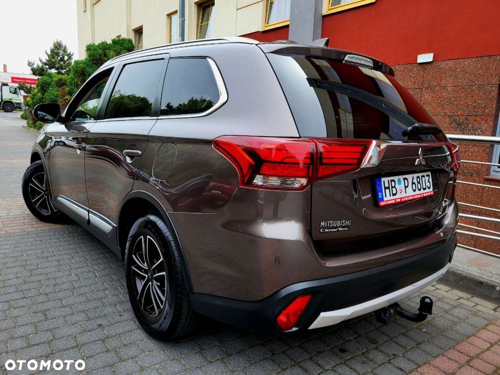 Mitsubishi Outlander - 5