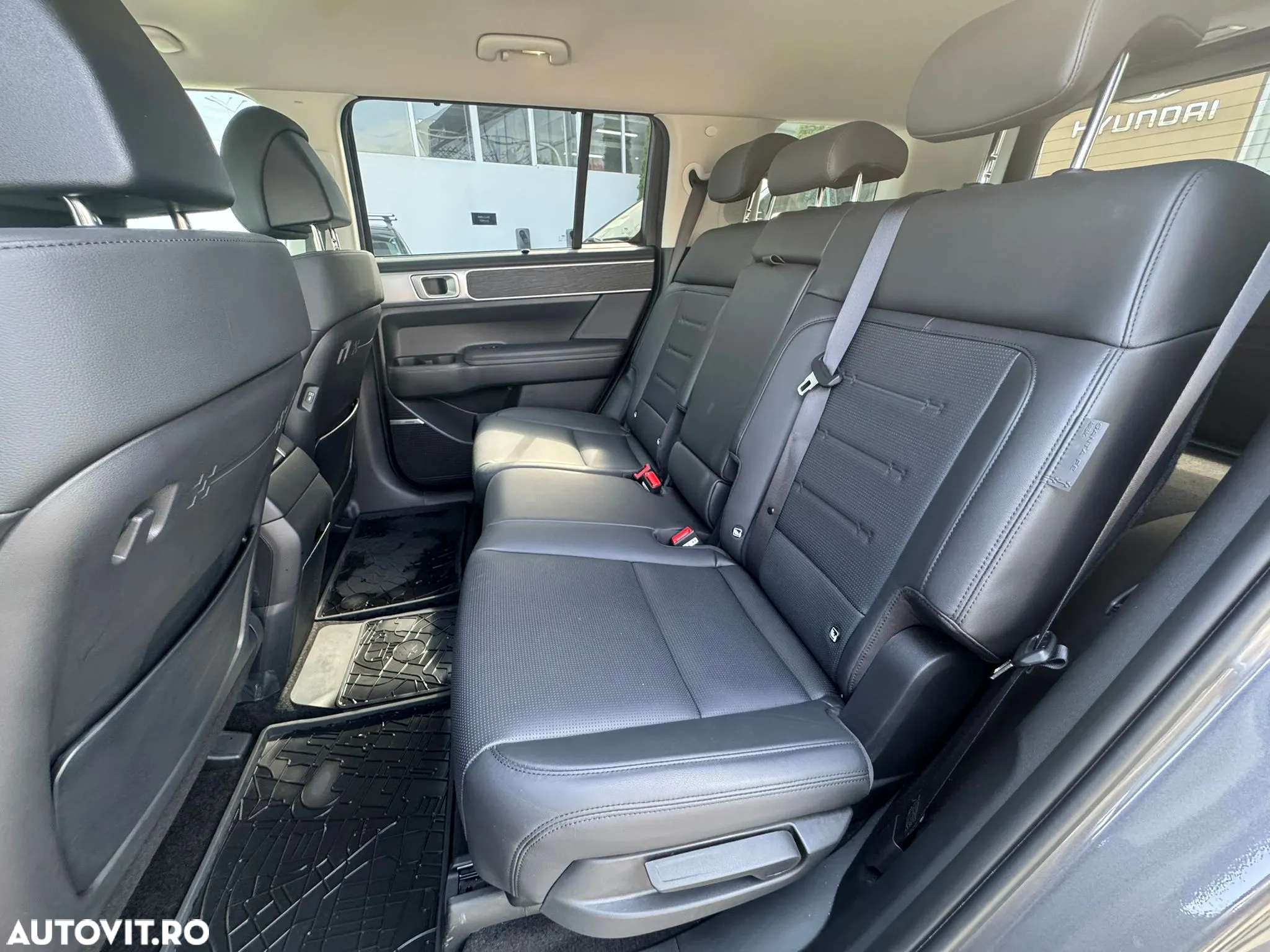 Hyundai Santa Fe 1.6 l 252 CP 4WD 6AT 7 locuri PHEV Luxury - 10