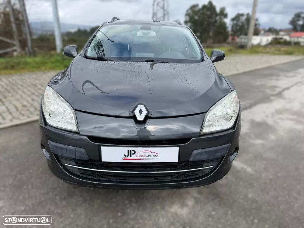 Renault Mégane Sport Tourer 1.5 dCi Dynamique S EDC CO2 Champion - 2