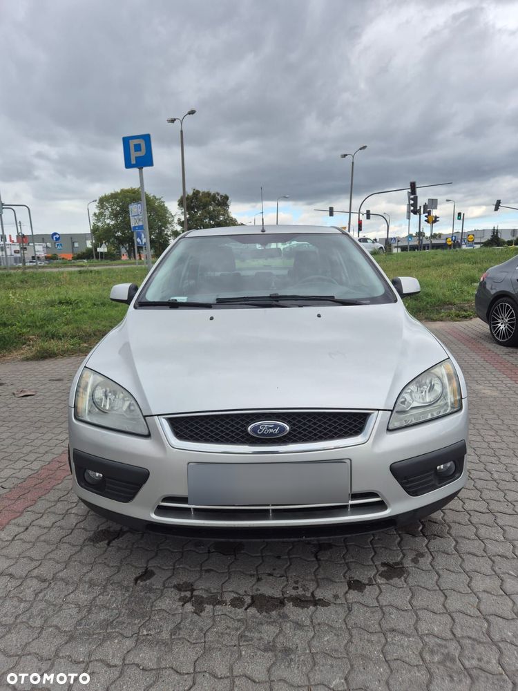 Ford Focus 1.6 Ghia - 3