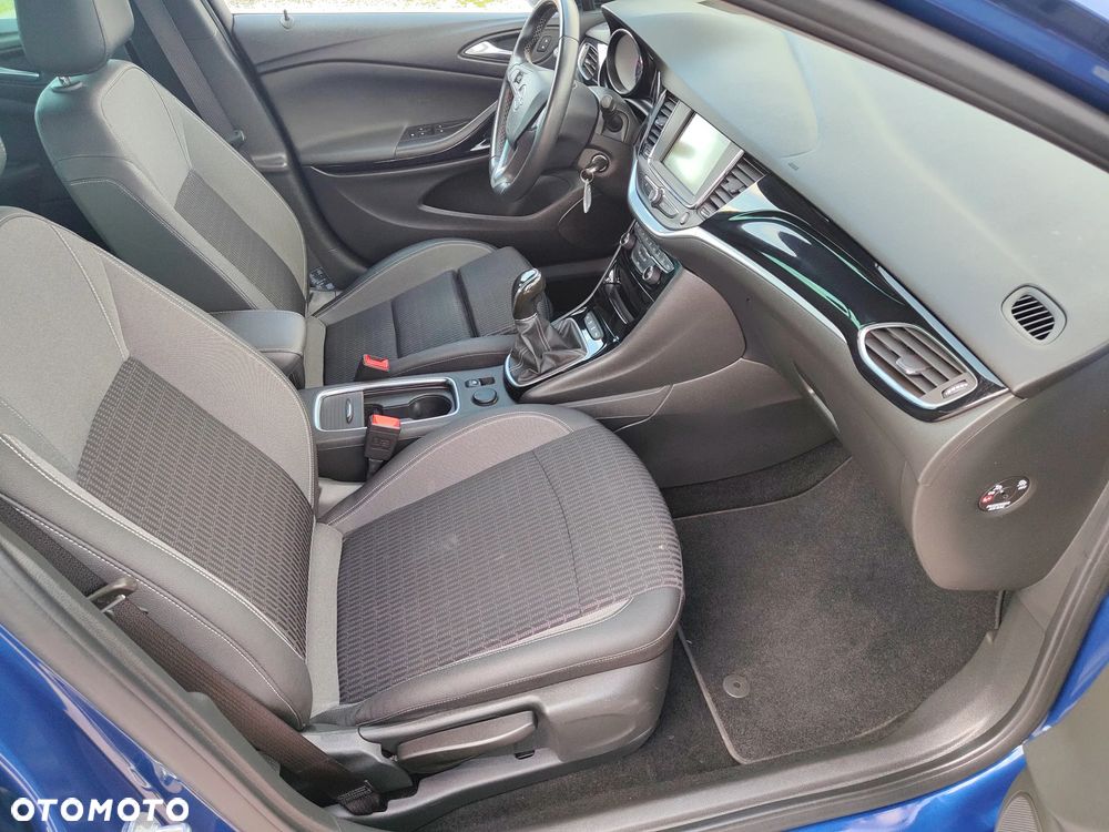 Opel Astra 1.2 T Business Elegance S&S - 35